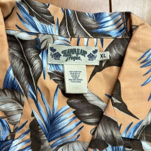 NWT Hawaiian Tropic Mens Orange Floral Tropical Short Sleeve Button size XL - Picture 3 of 7